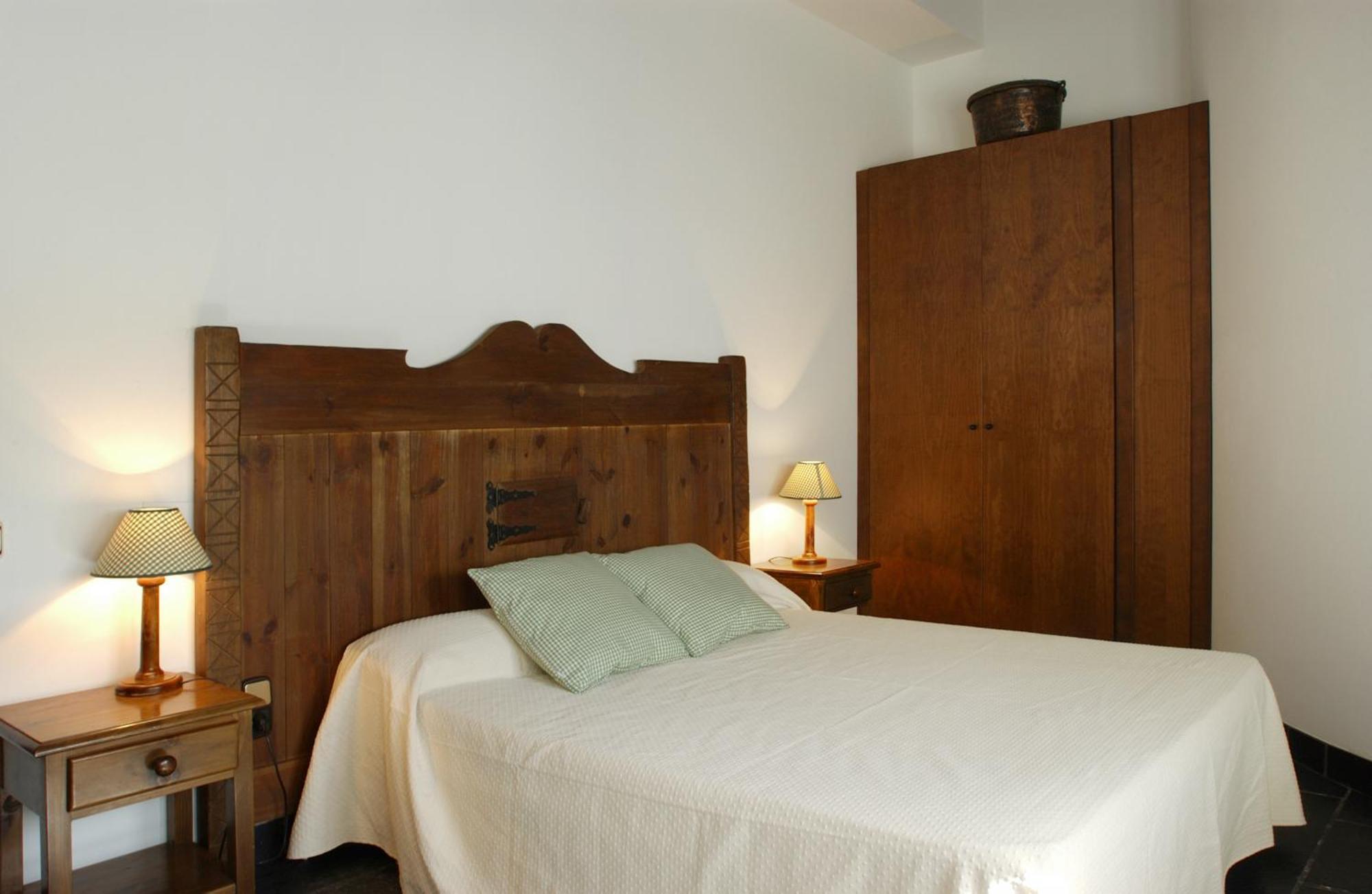 Apartamentos Linsoles Eriste Dış mekan fotoğraf
