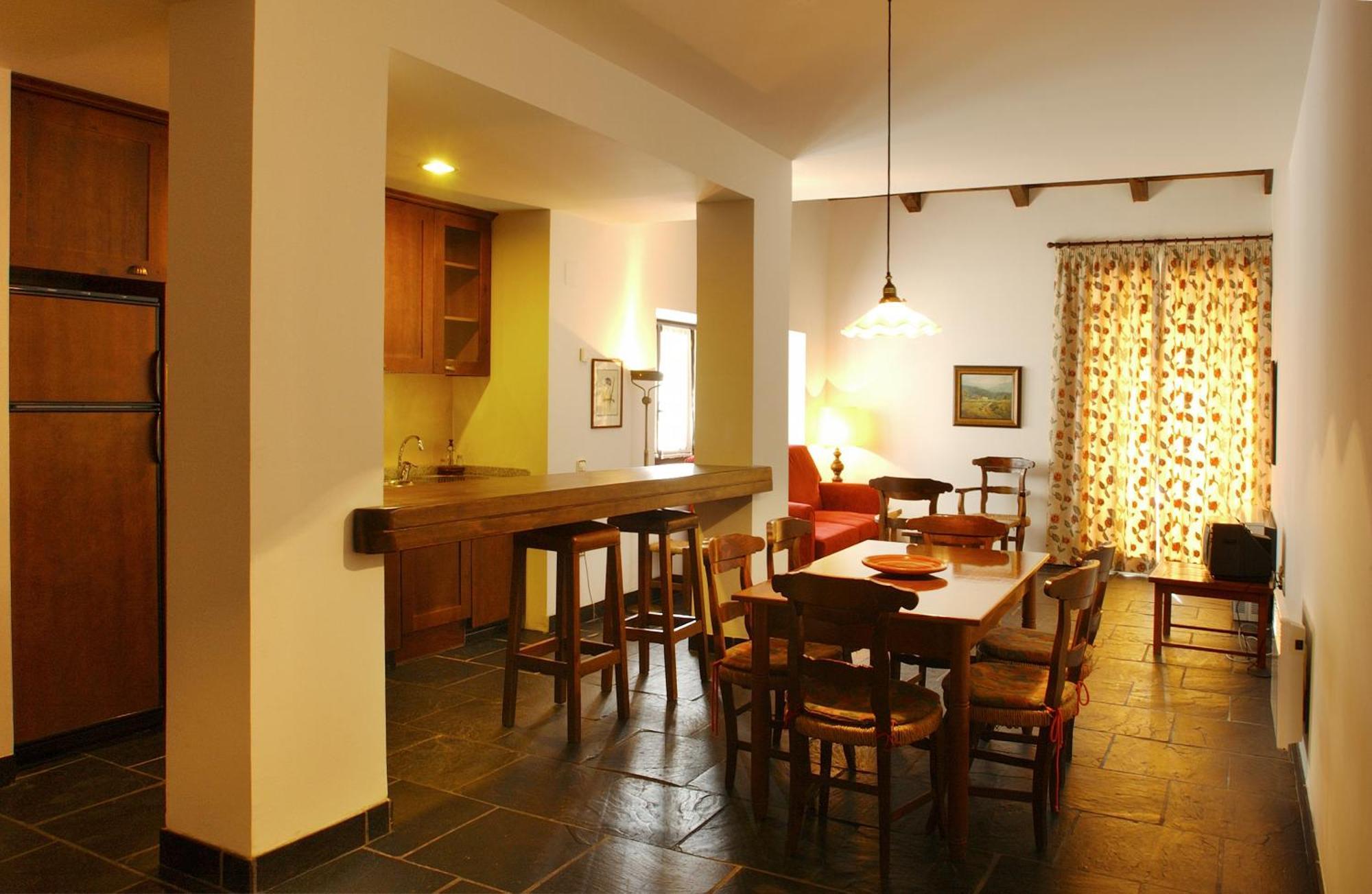 Apartamentos Linsoles Eriste Dış mekan fotoğraf