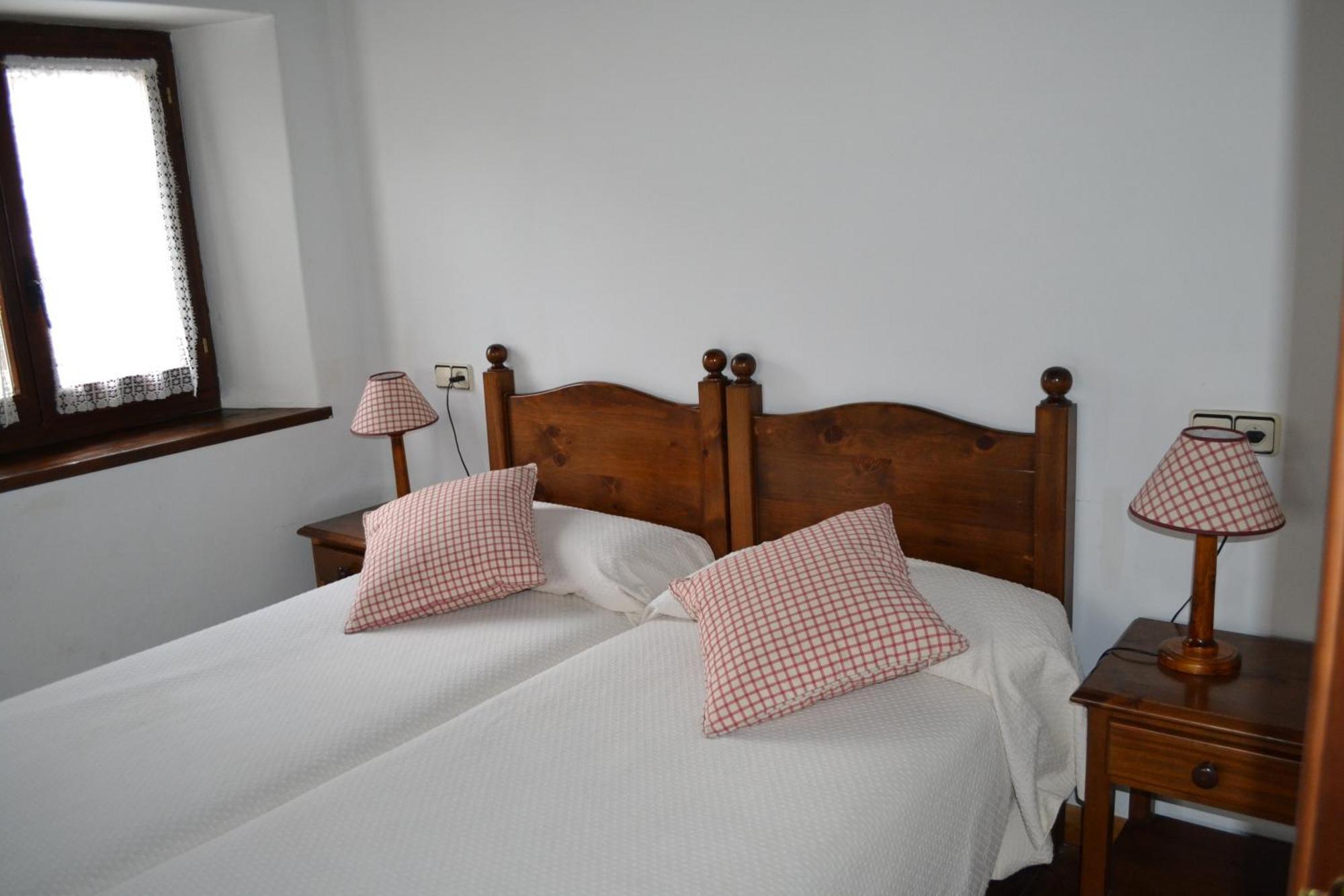 Apartamentos Linsoles Eriste Dış mekan fotoğraf