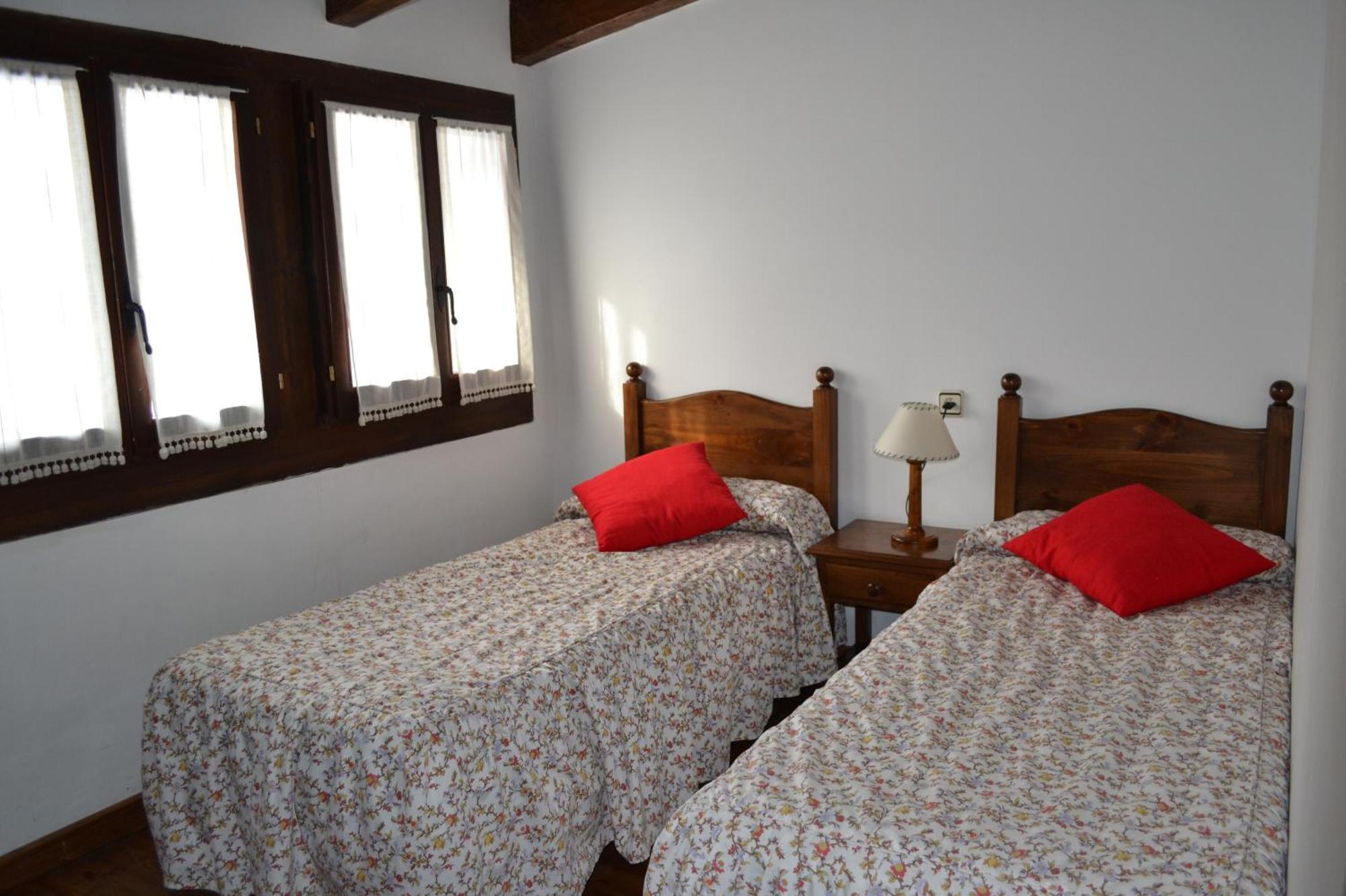 Apartamentos Linsoles Eriste Dış mekan fotoğraf