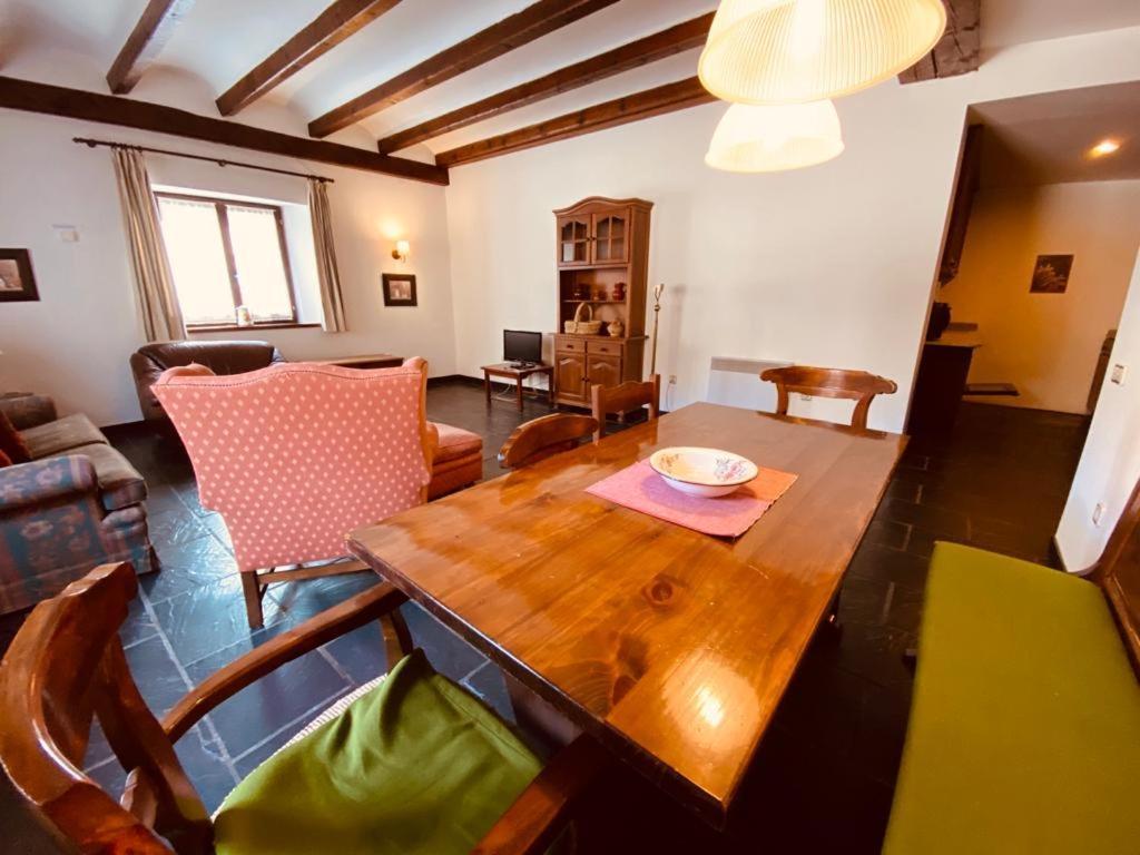 Apartamentos Linsoles Eriste Dış mekan fotoğraf