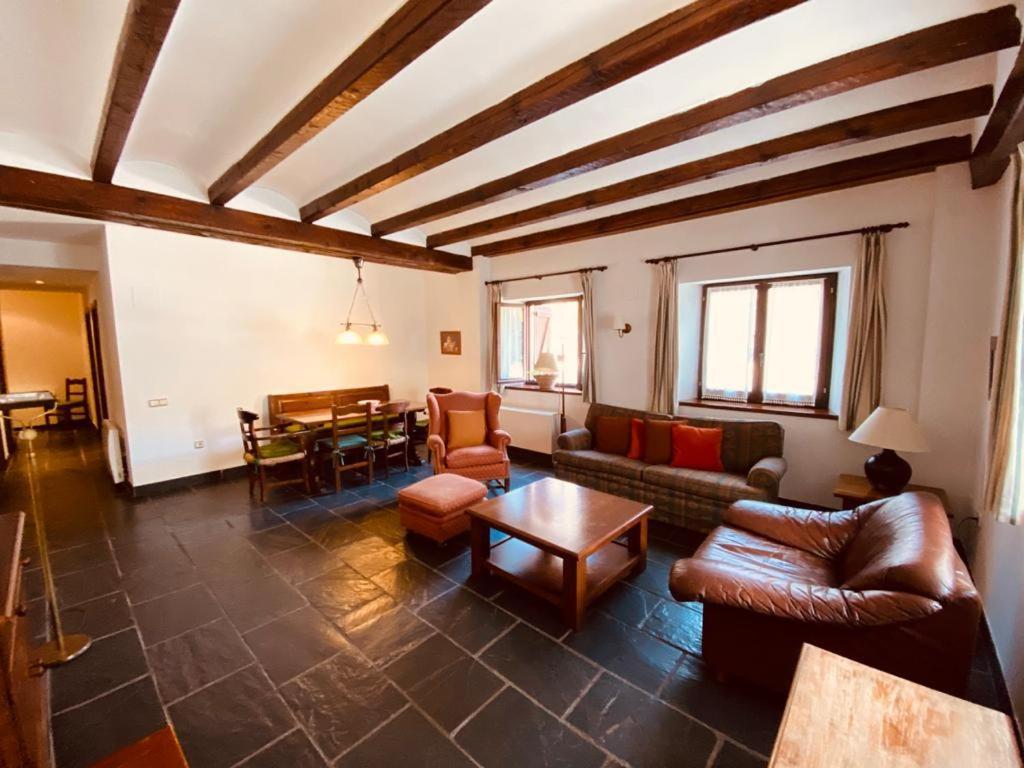 Apartamentos Linsoles Eriste Dış mekan fotoğraf